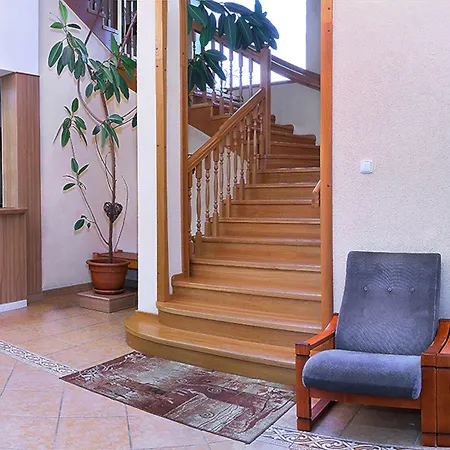 Druzba 2* بايموتْسْ