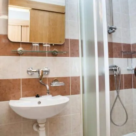 Vendégház Druzba 2*